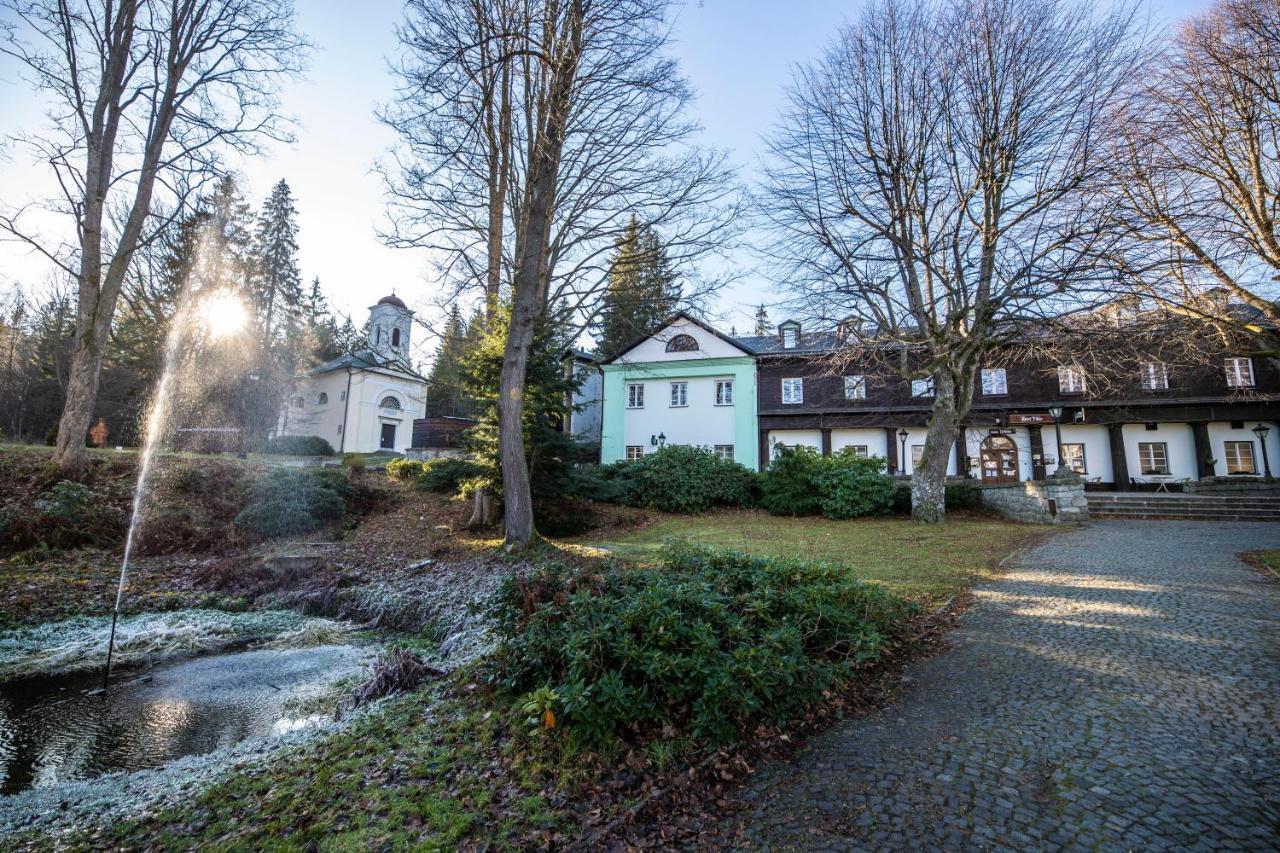 Hotel Dzban Karlova Studánka Eksteriør bilde